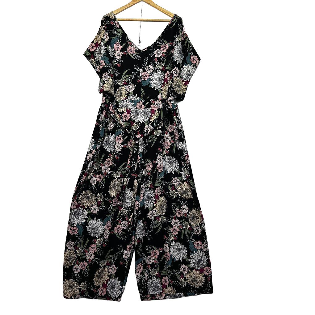 beme Jumpsuit - Size 22
