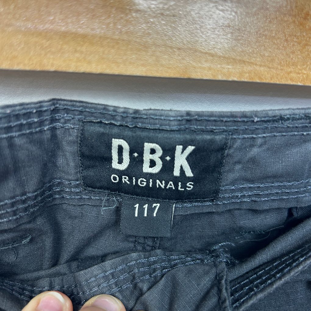 DBK Originals Black Cotton Cargo Shorts - Size 117 (fault Fading)
