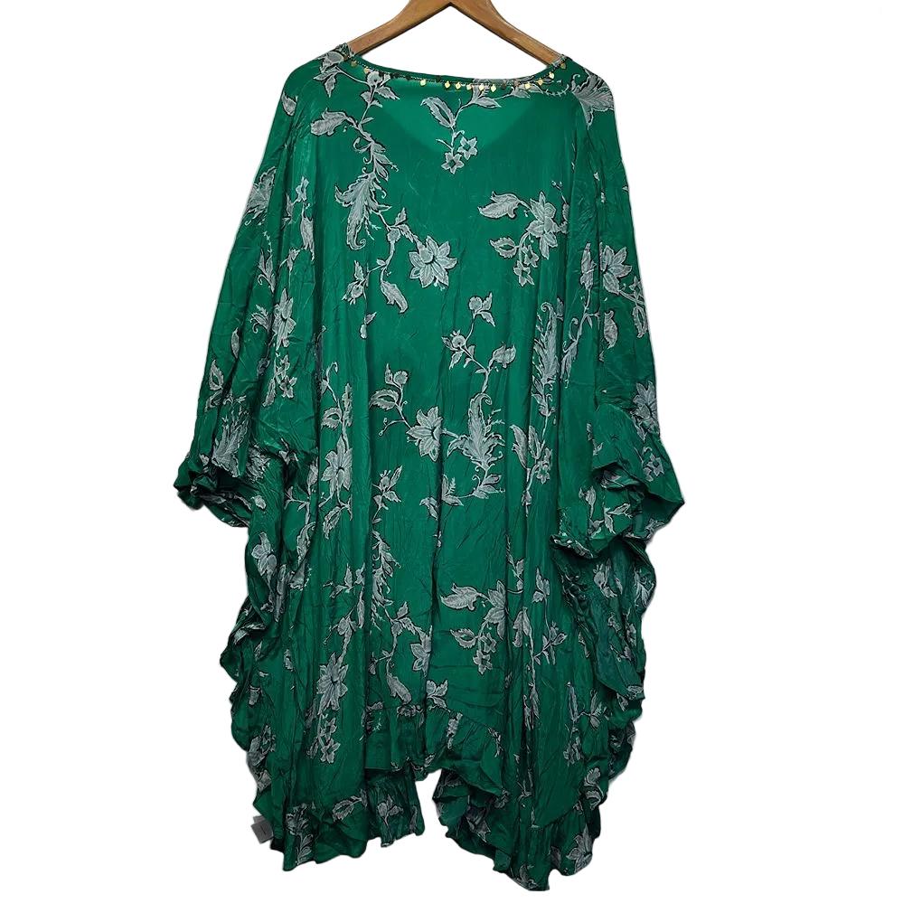 Taking Shape Green Print Kaftan Top - Size 22-24