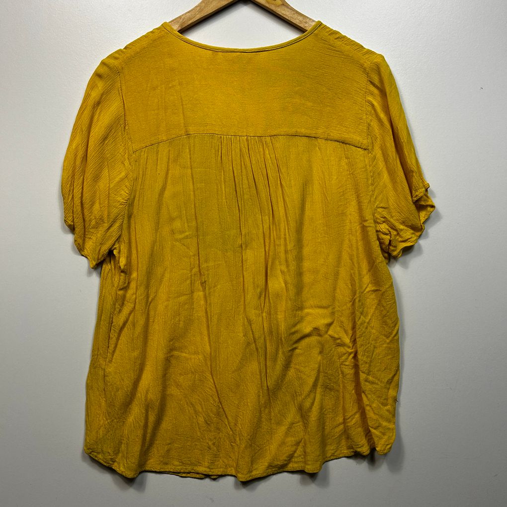 Millers Yellow Beaded Top - Size 18