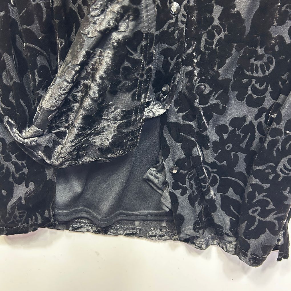 Vintage Now Black Velvet Burnout Shirt - Size 20