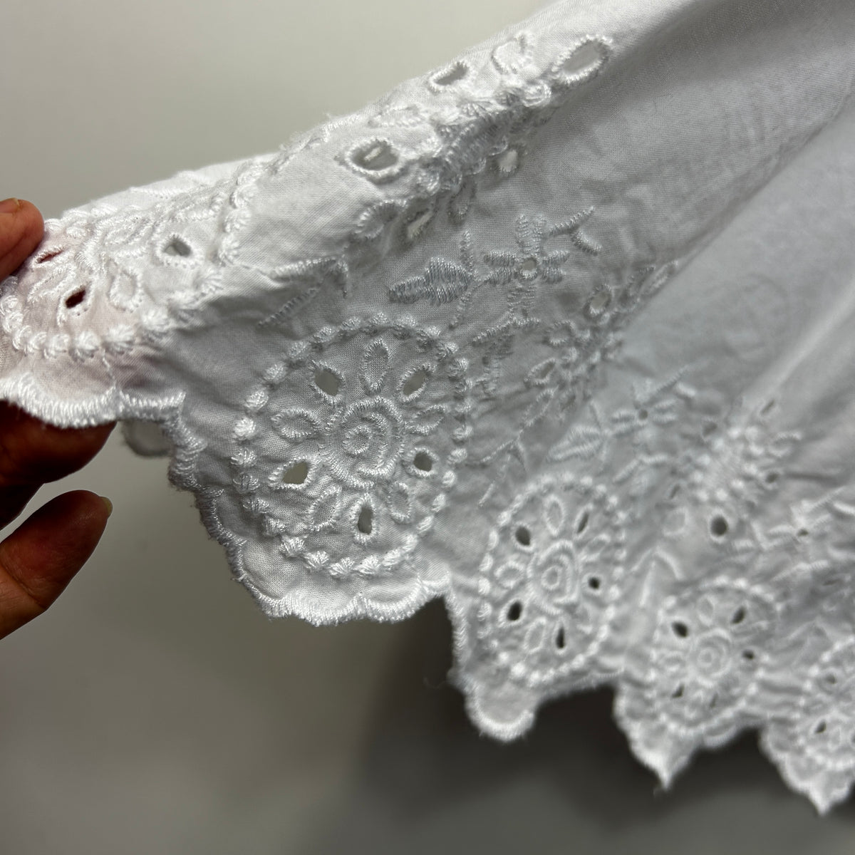 Anko White Plus Size Embroidered Cotton Top - Size 18