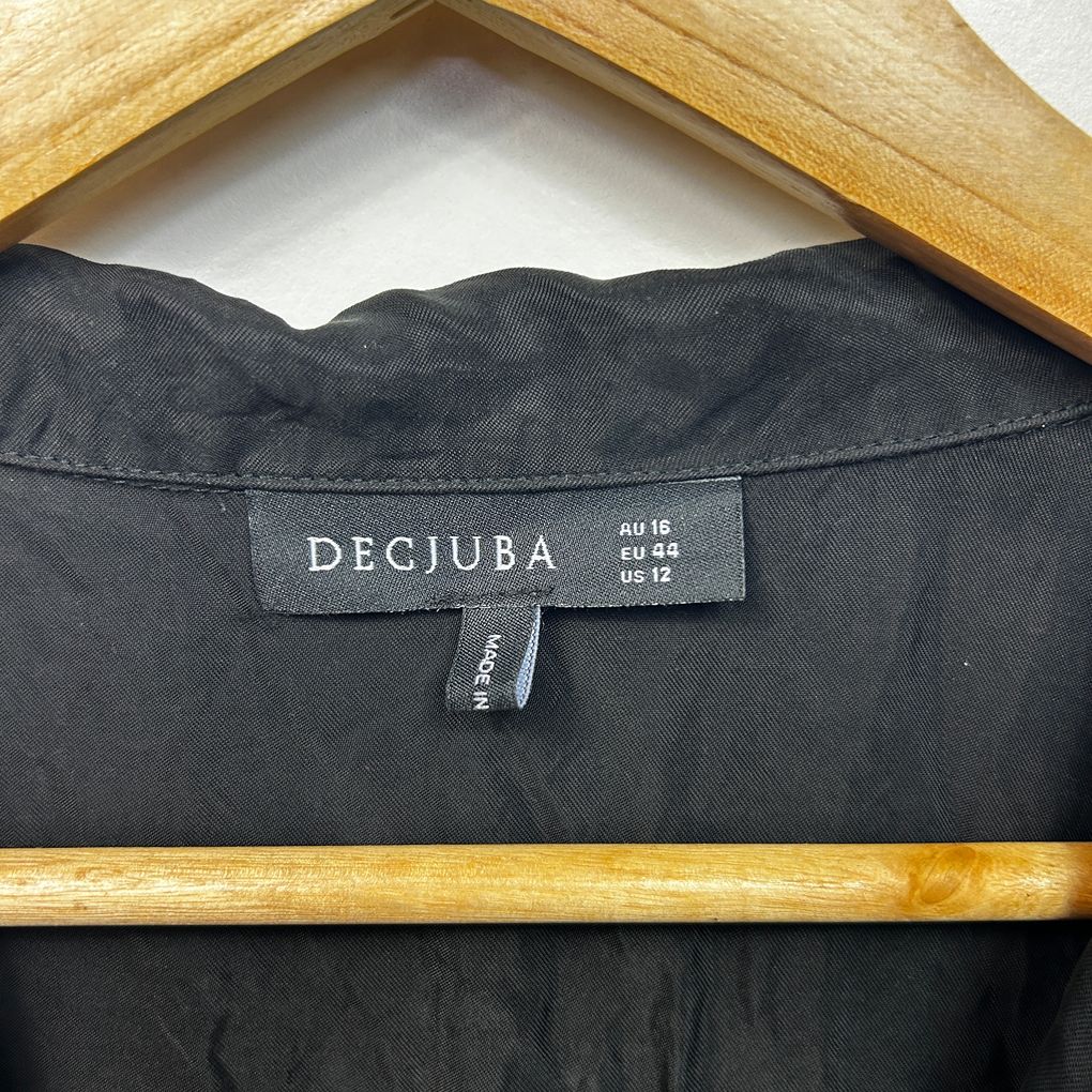 Decjuba Black Button Up Shirt - Size 16