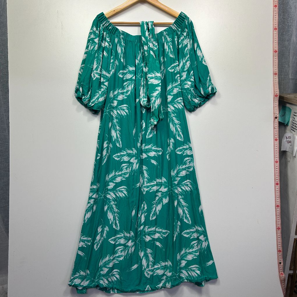 Green leaf print dress front view
