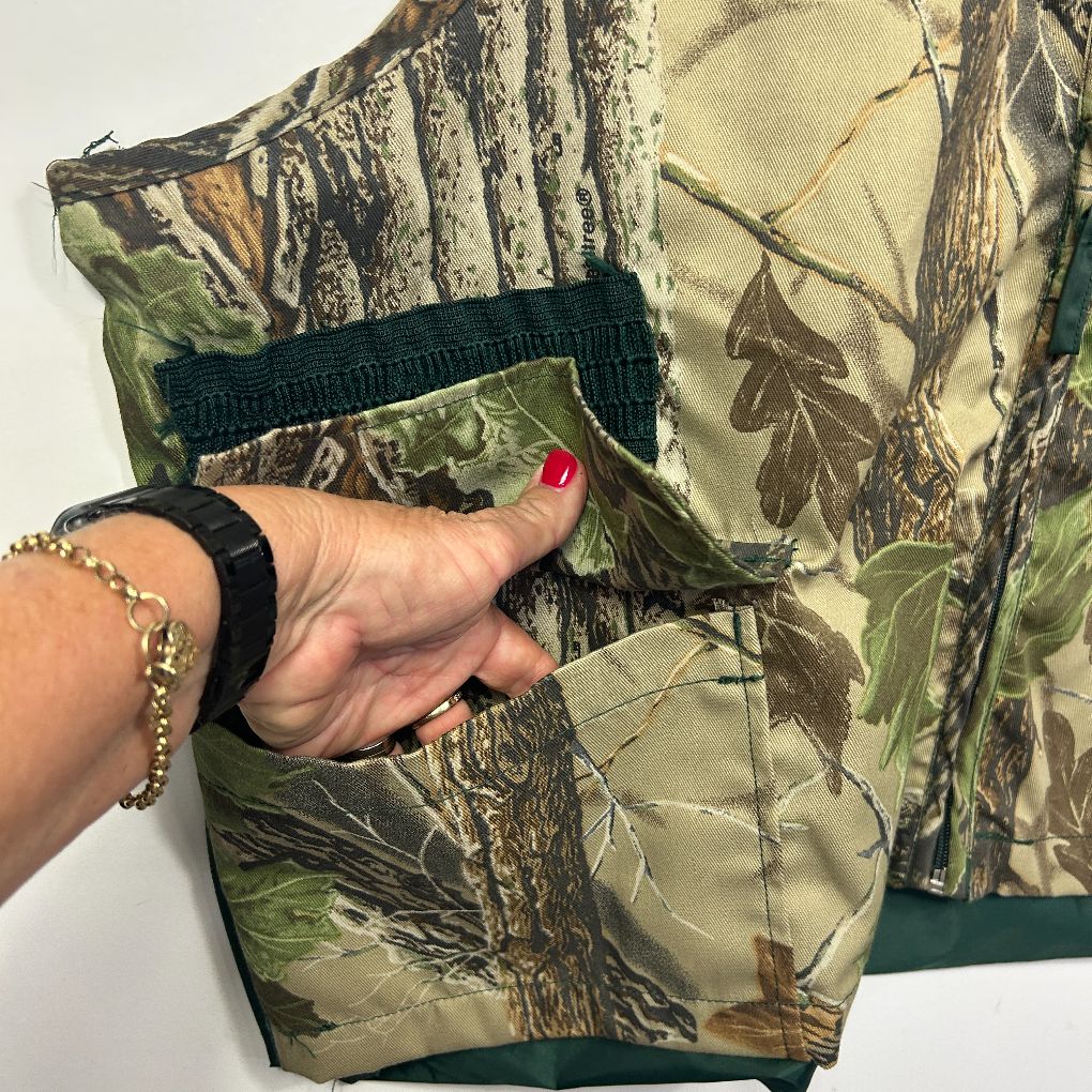 Camouflage shorts detail view