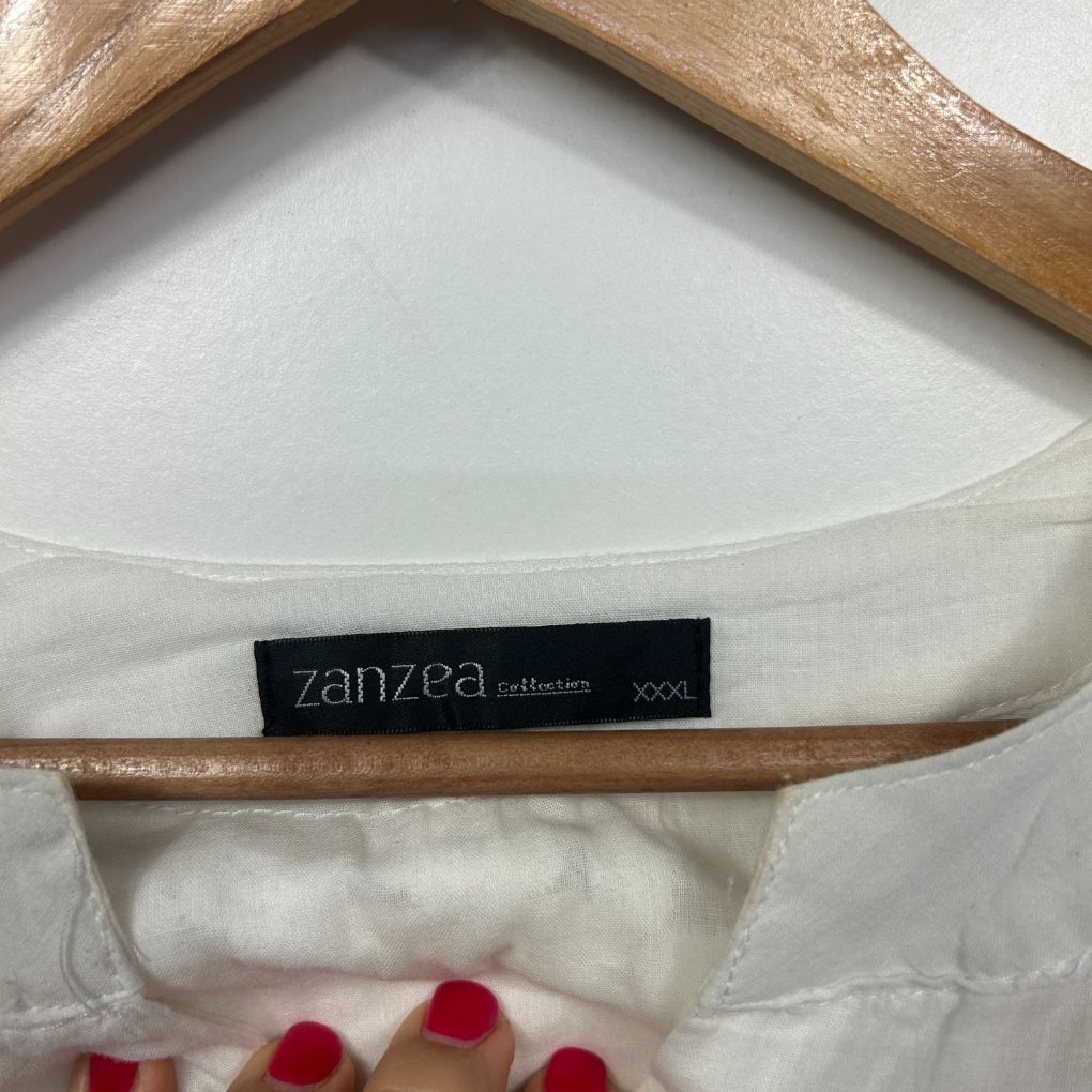 White top label detail view