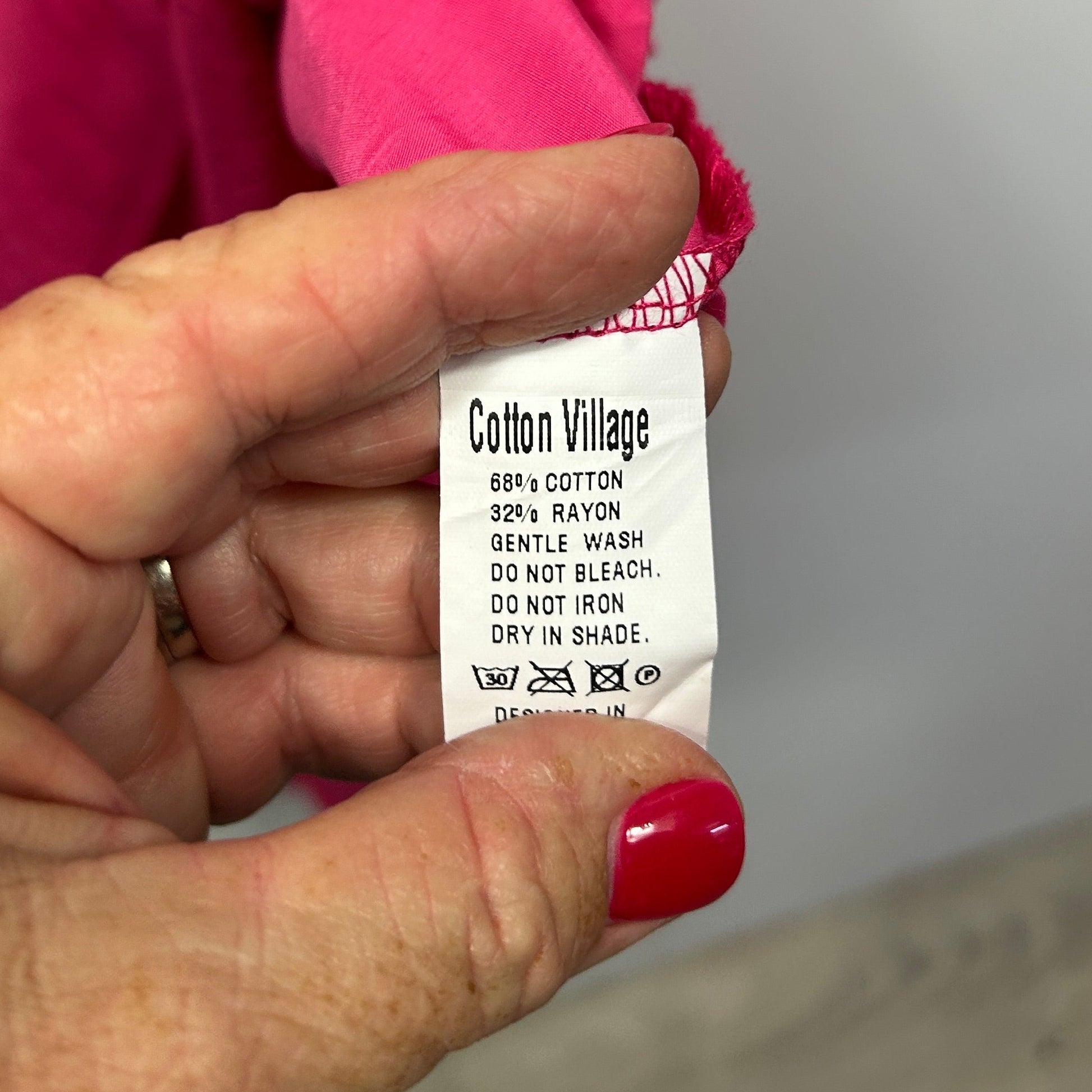 Pink top label detail view