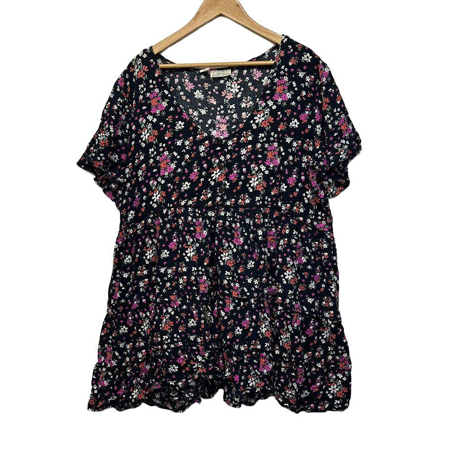 Free Love Tree of Life Black Top - One Size