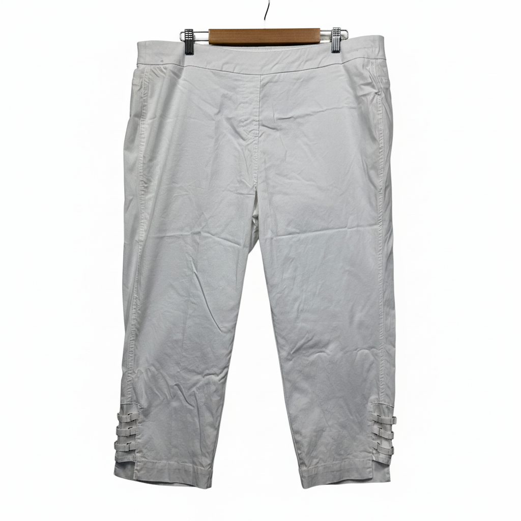 Taking Shape White Crop Pants - Size 20
