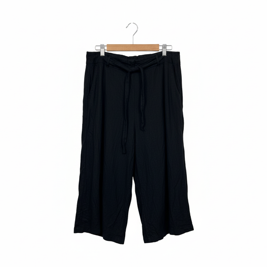 Katies black shorts with tie waist