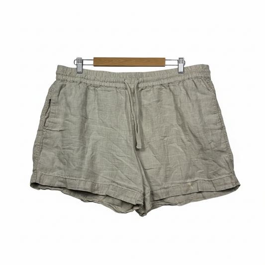 Woman beige linen shorts with drawstring waist