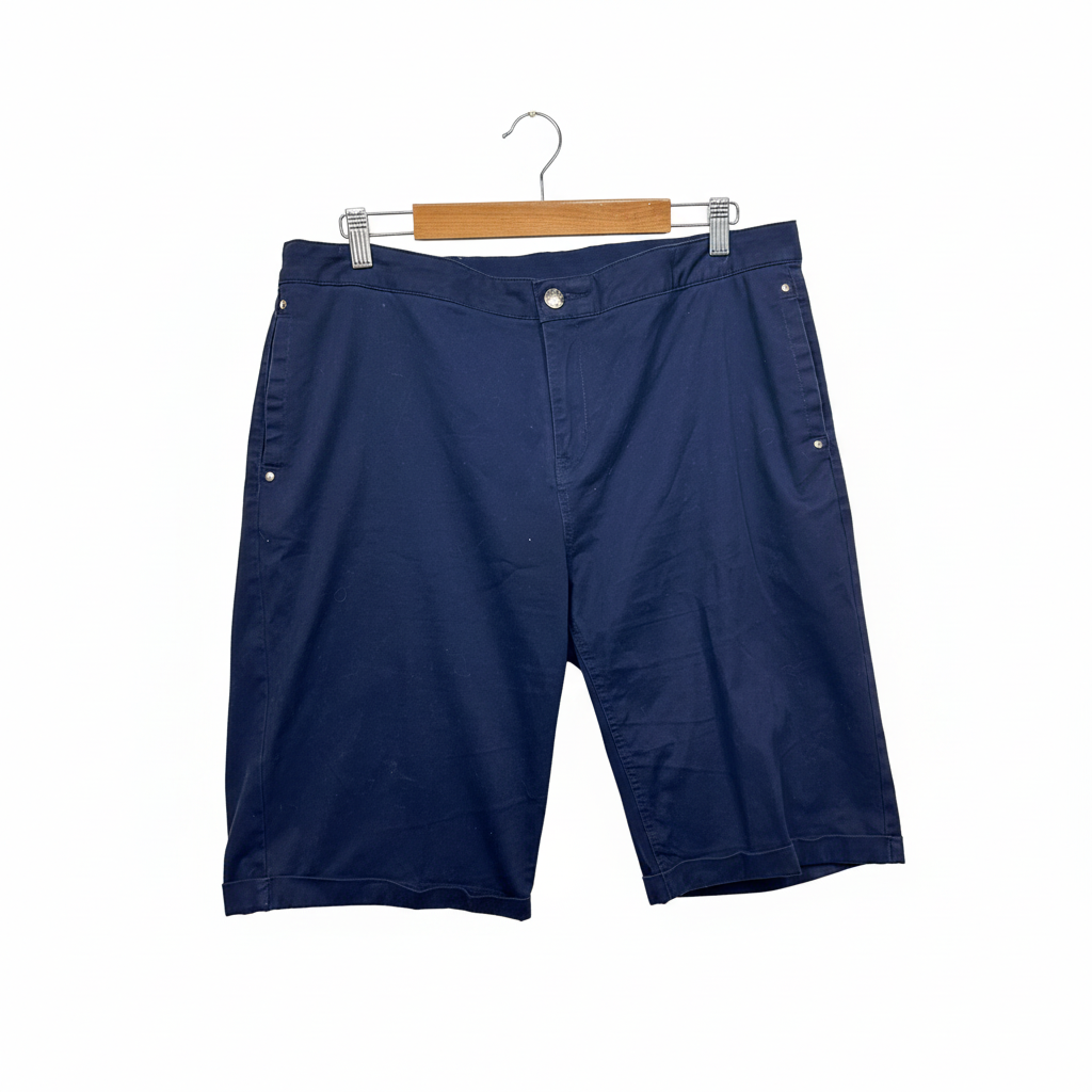 W Lane Navy Shorts - Size 18