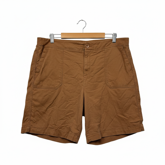 Tan shorts with front pockets size 18