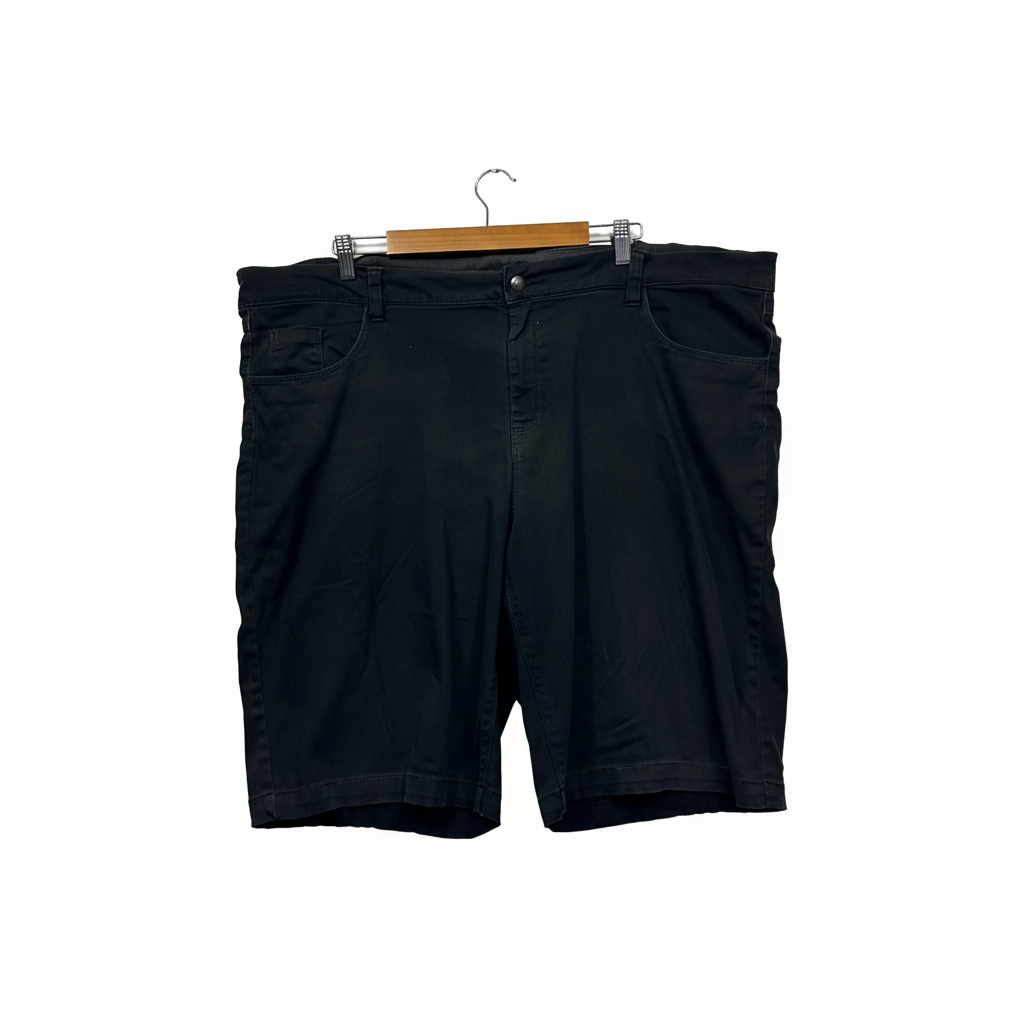 Avella Black Shorts Size 24