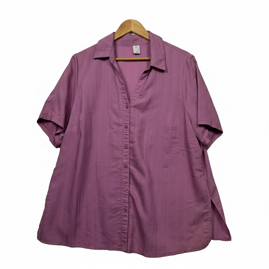 Mauve textured button-up shirt size 18 front view
