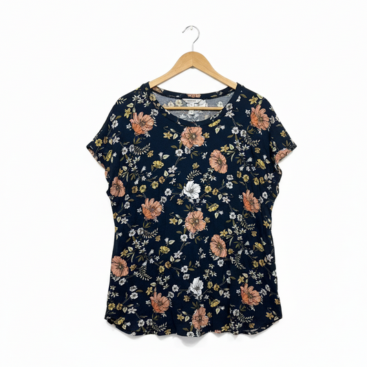 Target navy blue floral top size 18 brand label