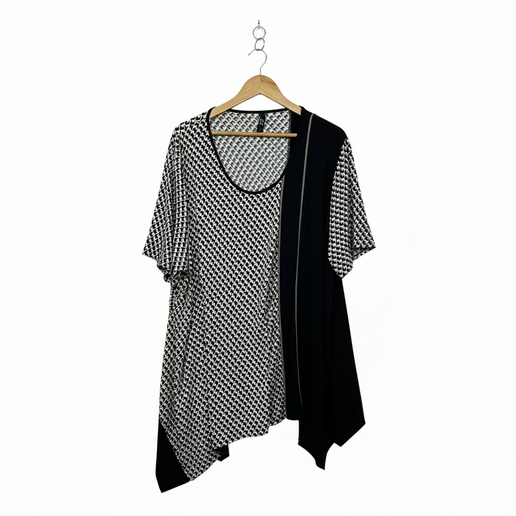 Taking Shape Black & White Geometric Print Asymmetric Top - Size 22/XL