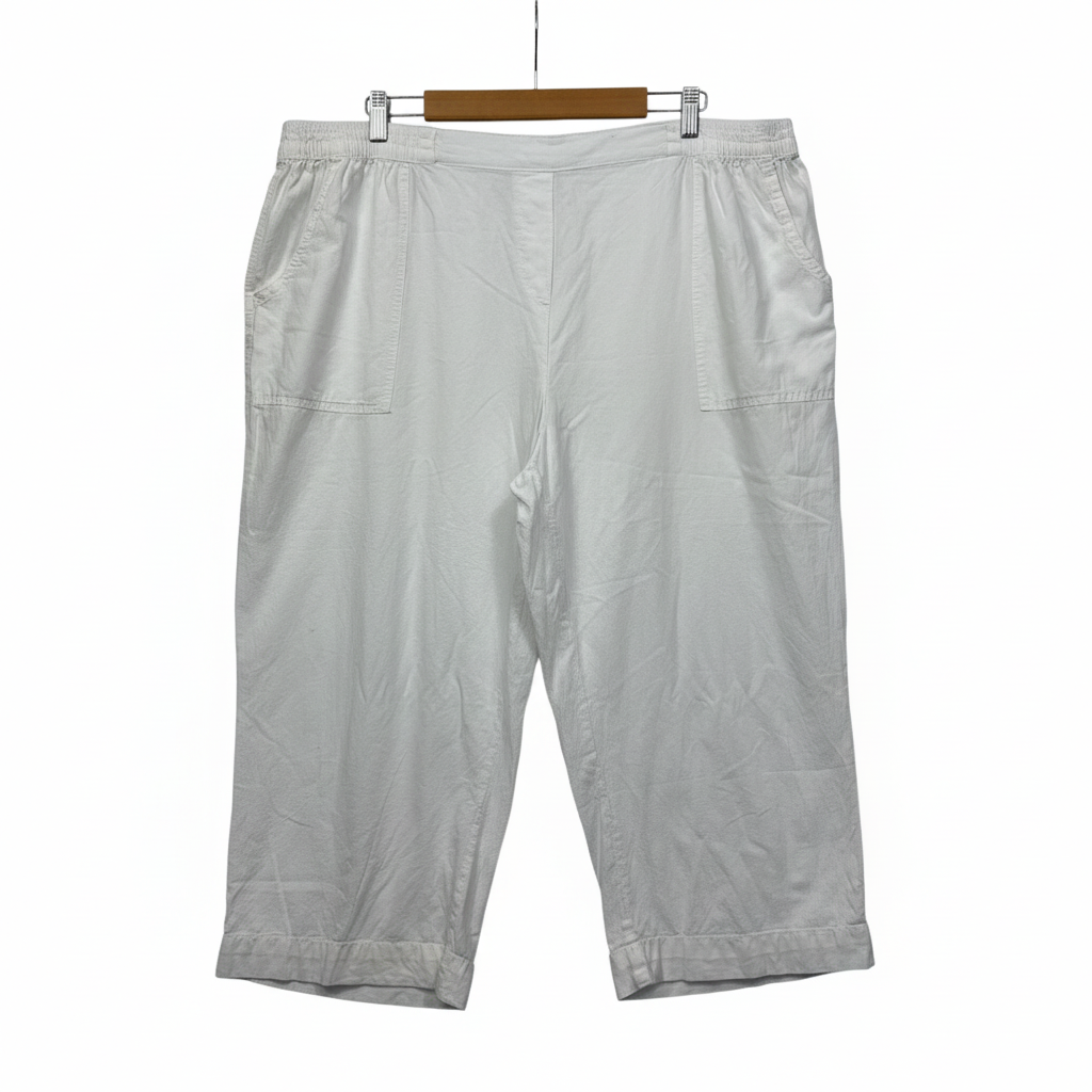 Millers Woman White Crop Pants - Size 22