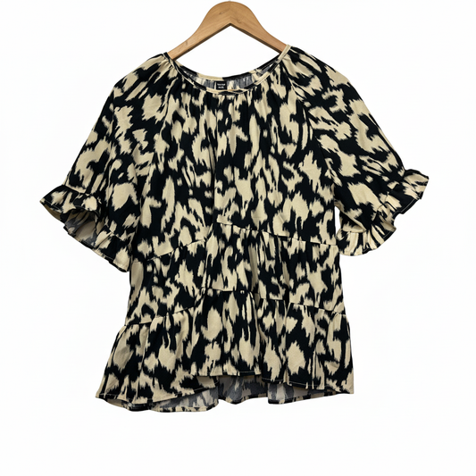Shein Curve Black & Cream Abstract Print Tiered Ruffle Blouse - Size 0XL