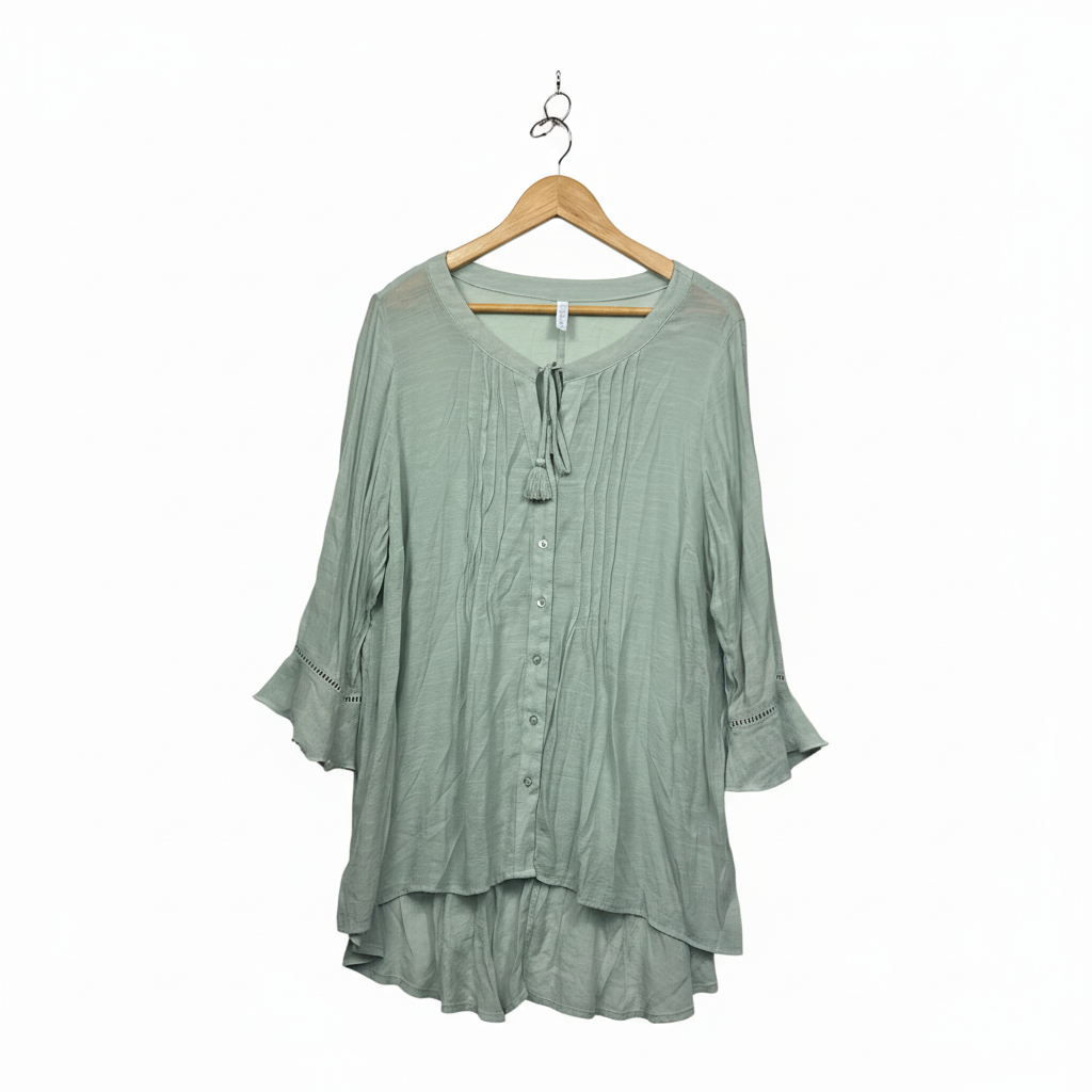 Avella Sage Green Shimmer Tunic Top - Size 18