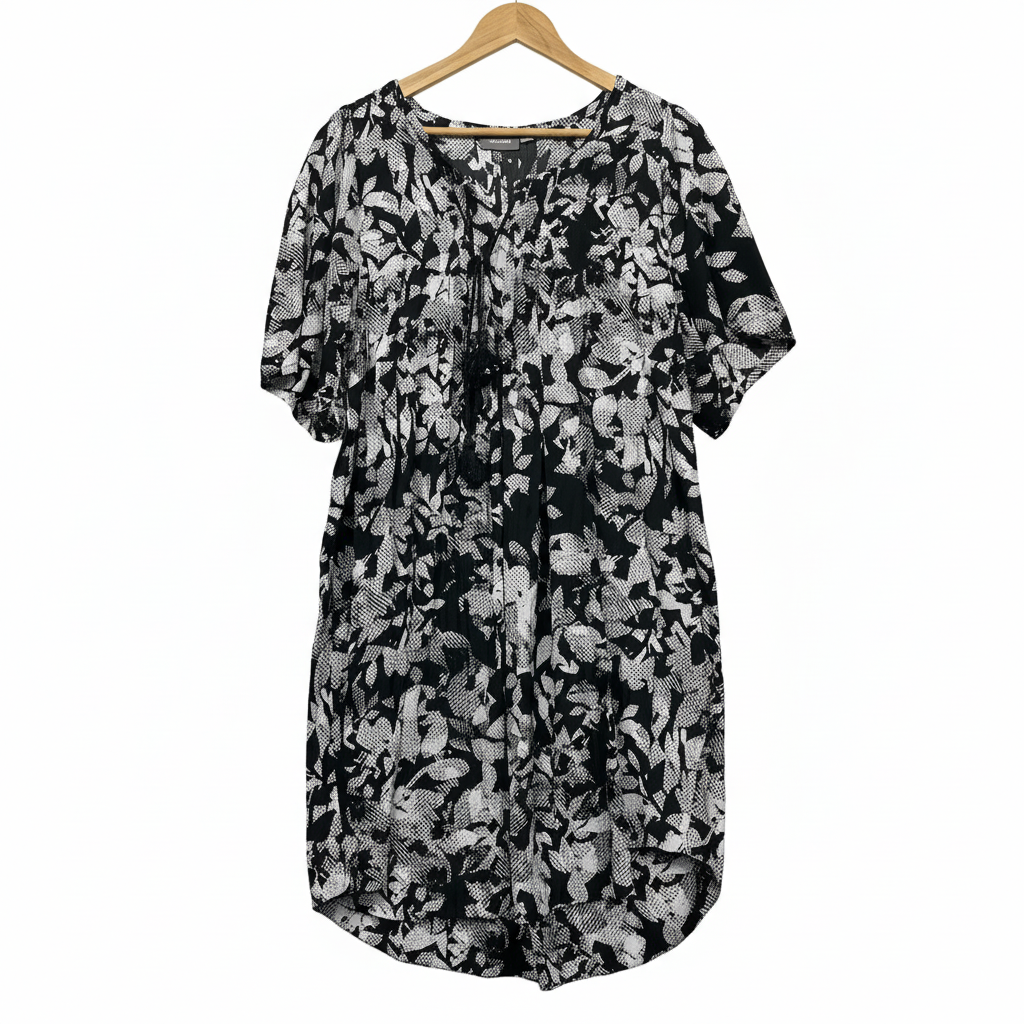 Sussan black and white abstract print tunic size 14