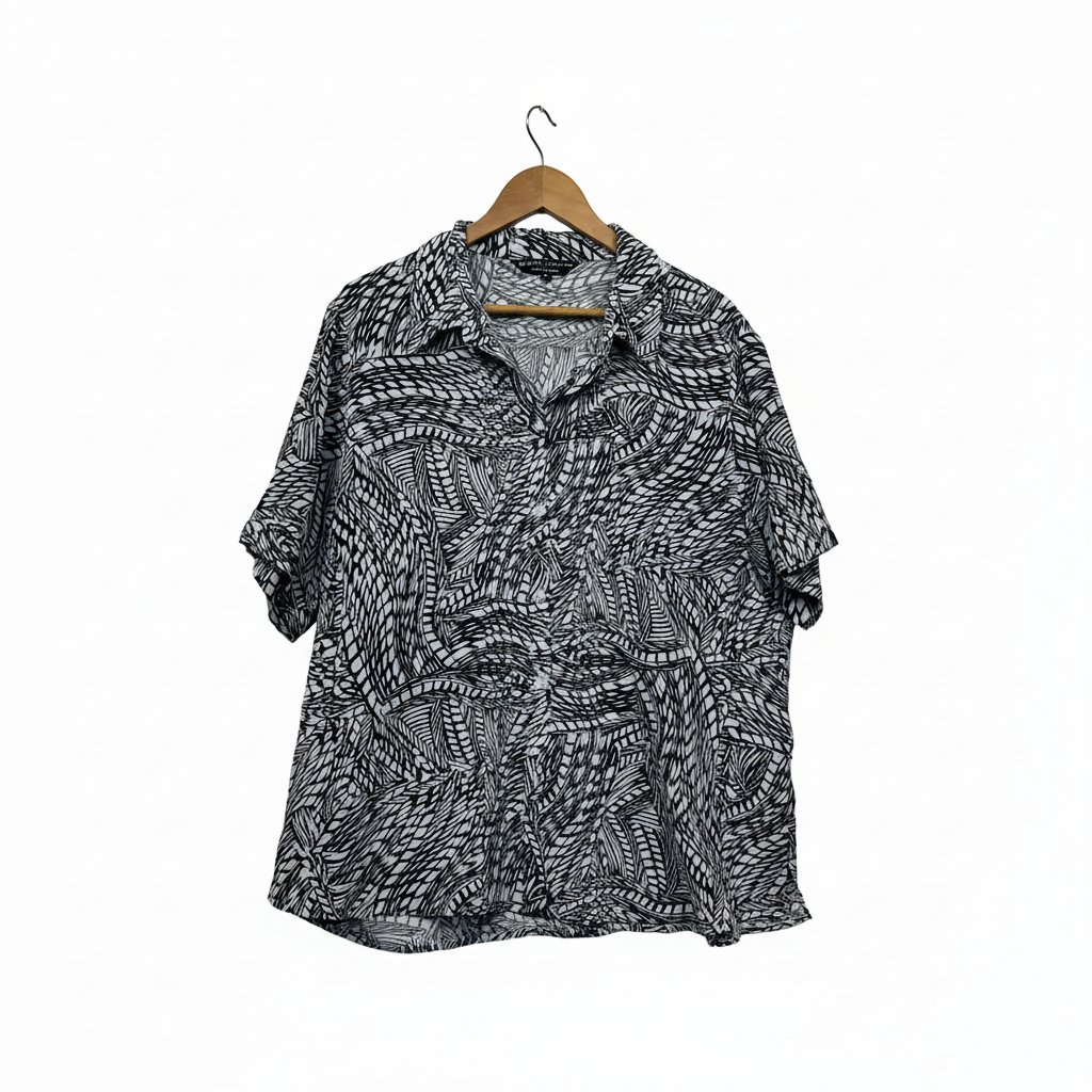 Black Pepper Black and White Print Shirt Size 20