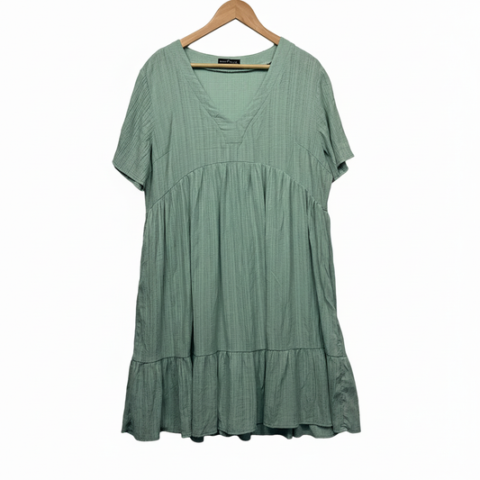 Emery Rose Sage Green Tiered Dress - Size XL