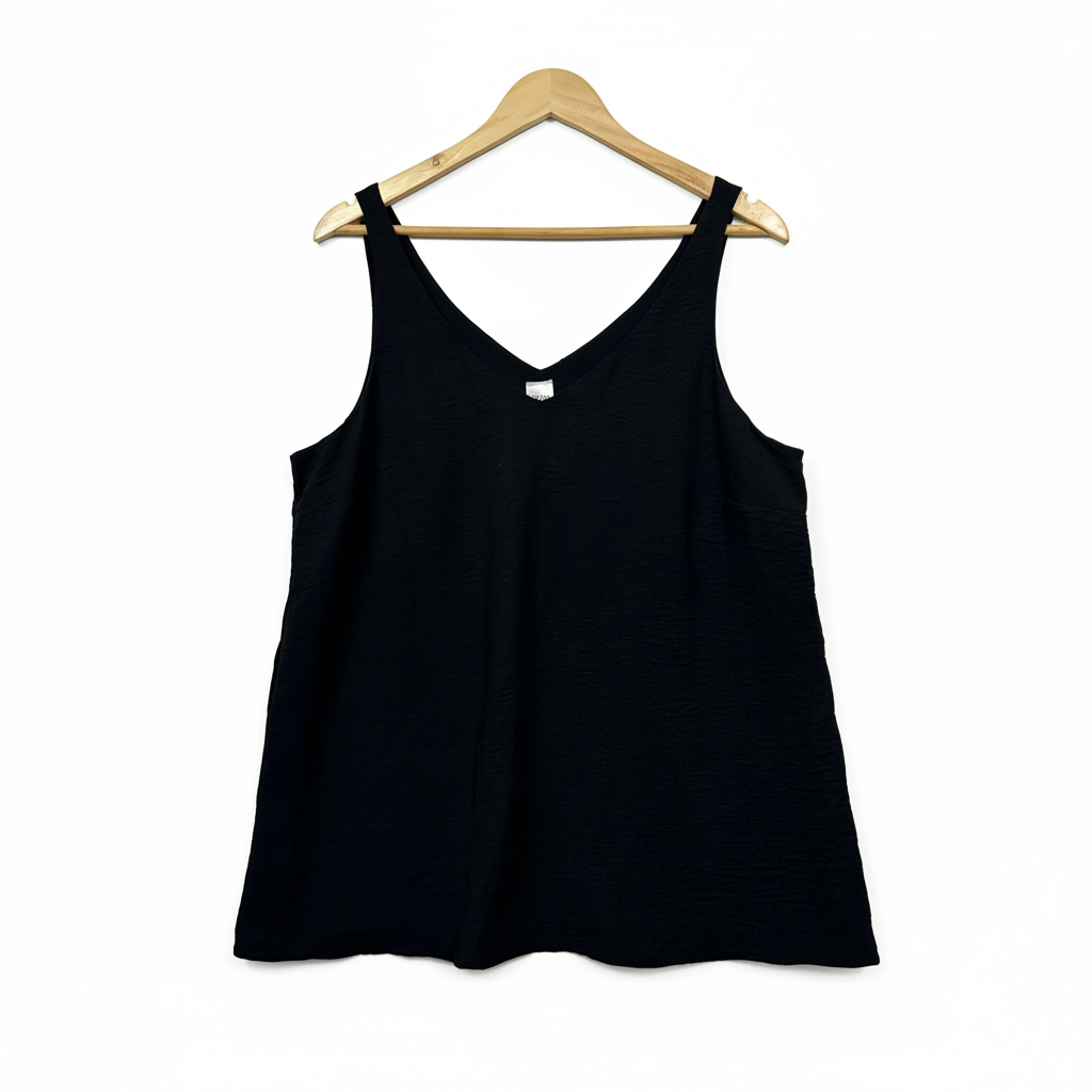 Kmart black sleeveless v-neck tank size 16 front view