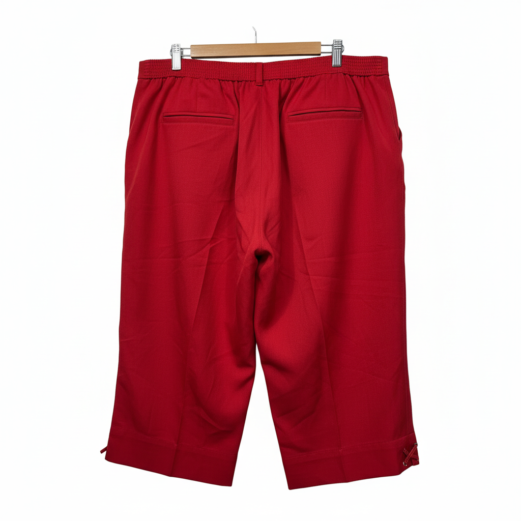 Autograph Red Shorts - Size 20