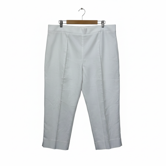 Millers White Capri Pants Size 22