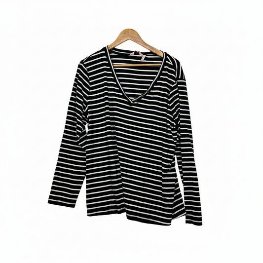 Millers black and white striped long sleeve top size 18