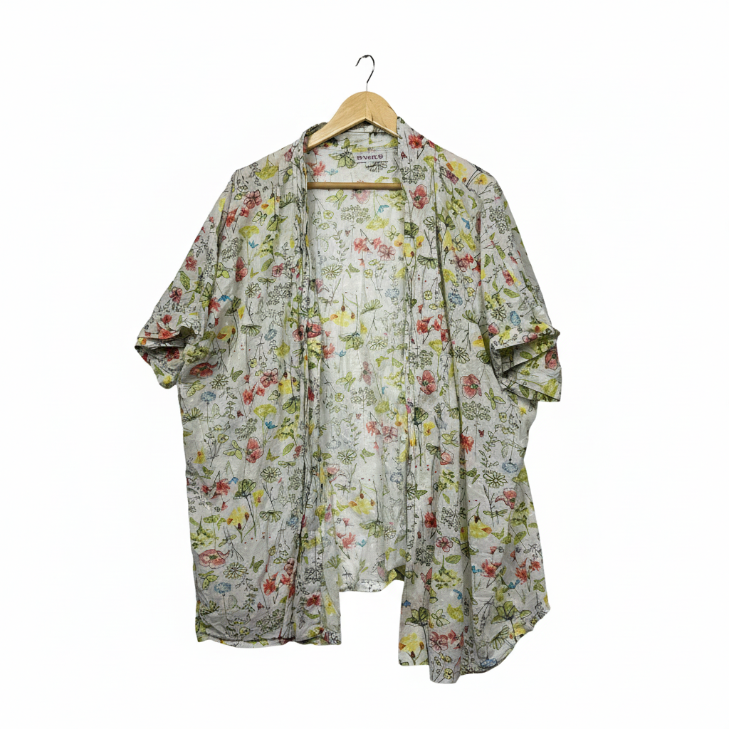 Naudic white floral print kimono size M front view