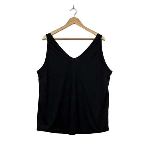 Circuit Curve black cami size 18