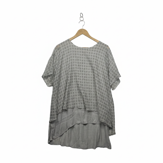 Hammock & Vine Grey Layered Top - Size 20