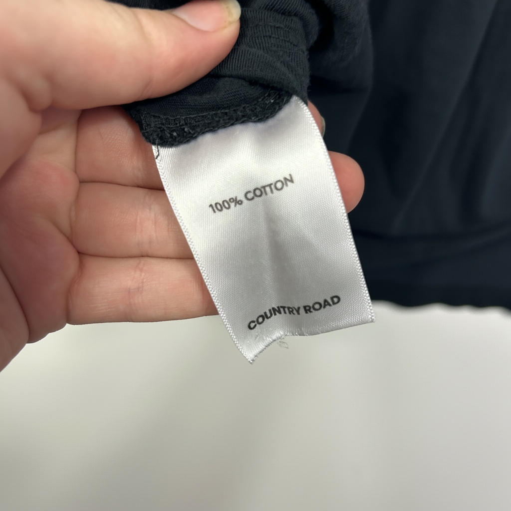 Country Road Black T-Shirt - Size L