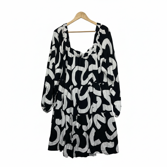 Orange Sherbet black and white patterned dress size 18