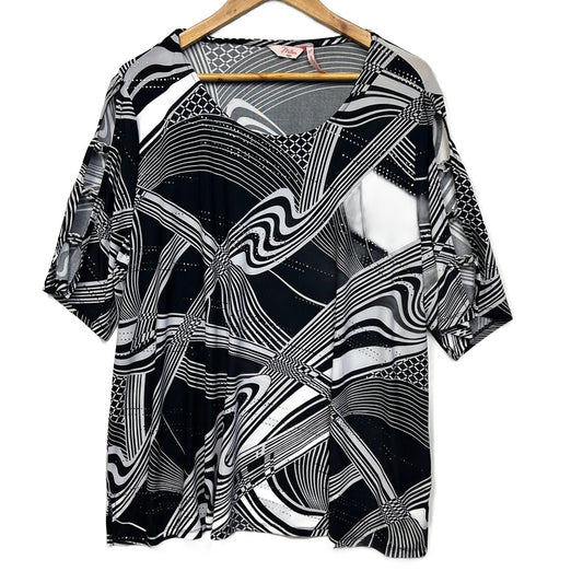 Millers Black Top - Size 22