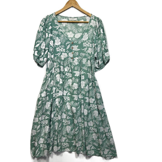 New U Collection Green Dress - Size 16
