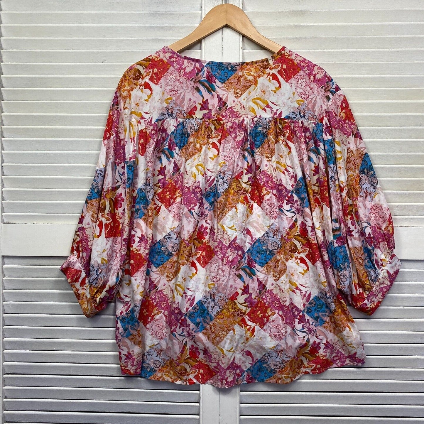 Katies Top Size 14 Multicoloured Long Sleeve V Neck Draped Blouse Preloved