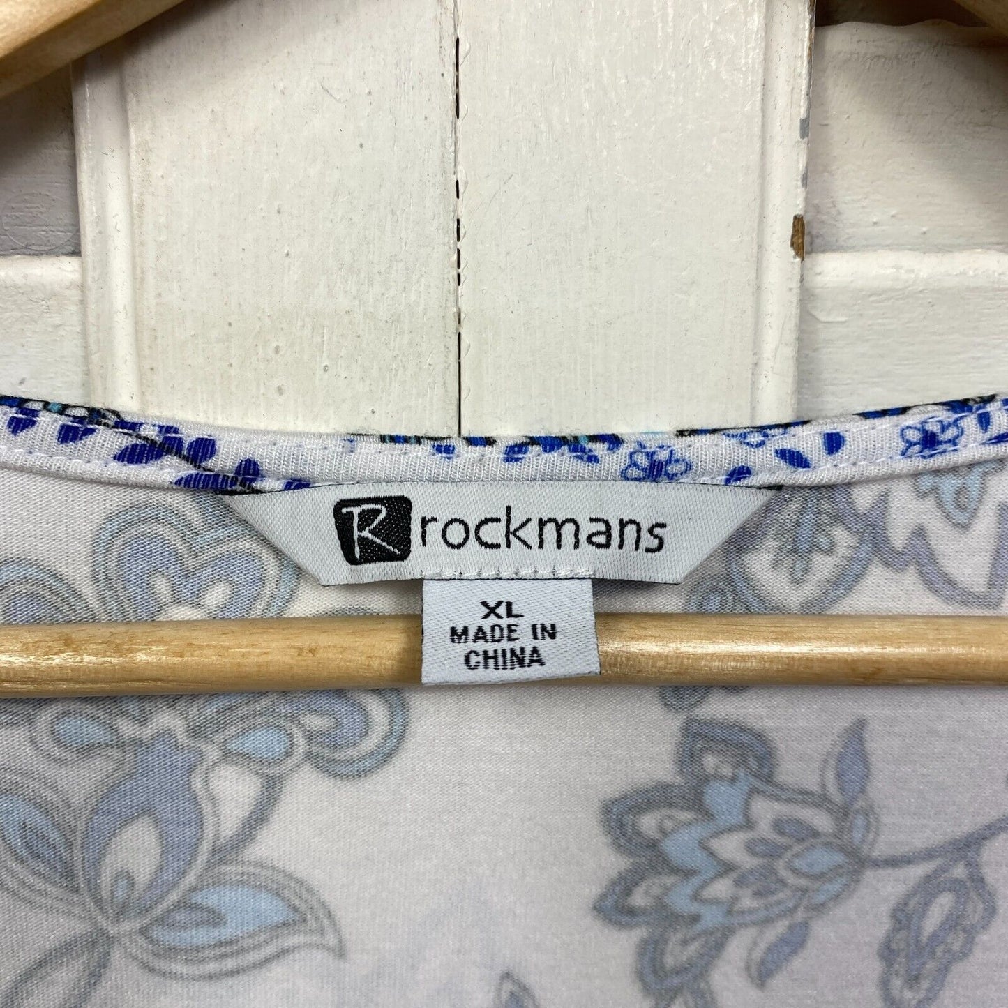 Rockmans Top Size XL Blue White Floral Long Sleeve Viscose Preloved