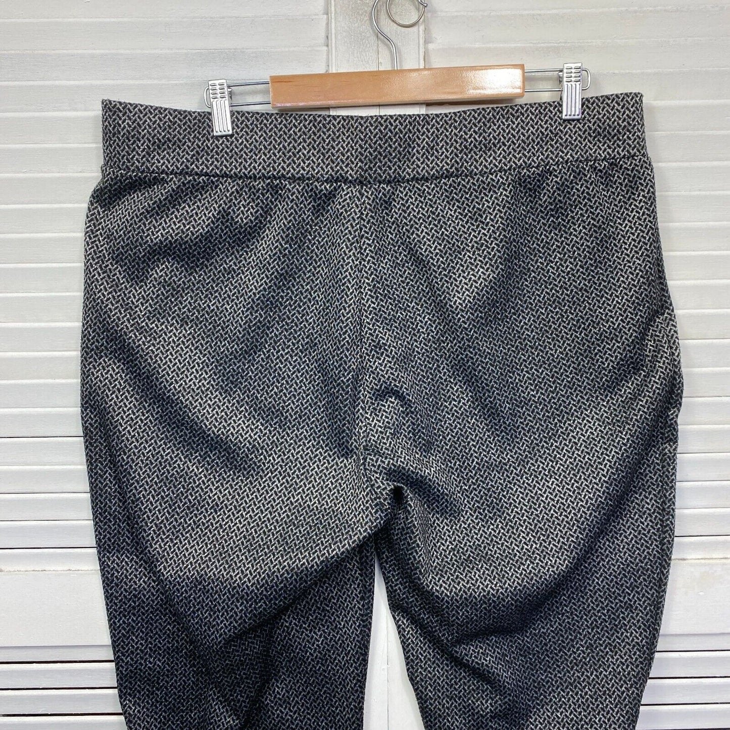 Millers Pants Size 20 Plus Grey Black Pull On Elastic Waist Straight Leg