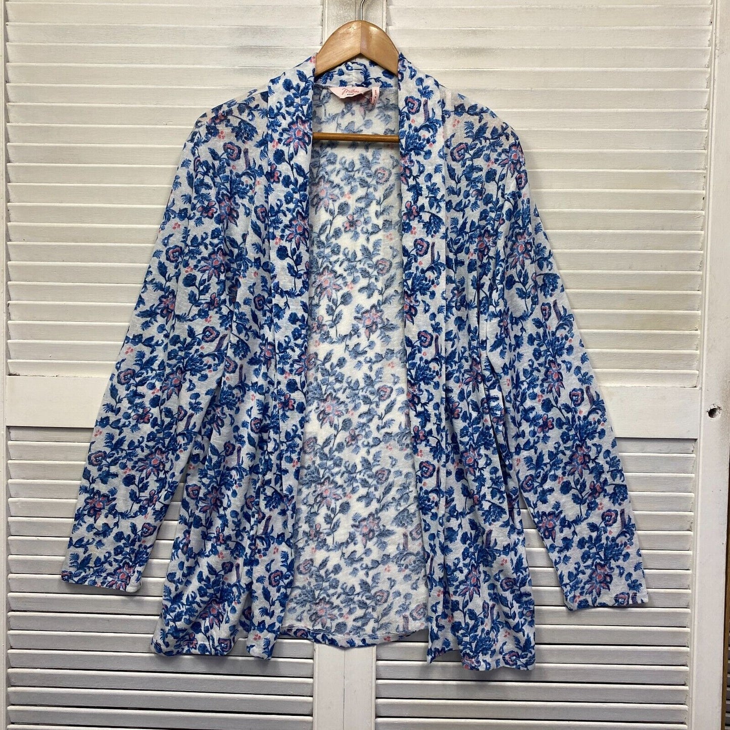 Millers Top Size 2XL 18 Plus Open Front Floral Blue Long Sleeve