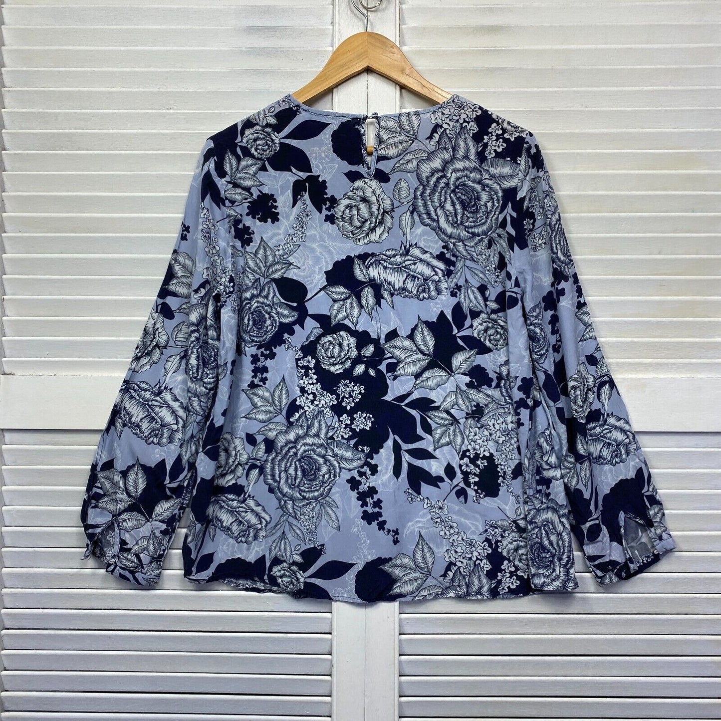 Jump Top Size 14 Blue Long Sleeve Floral Viscose