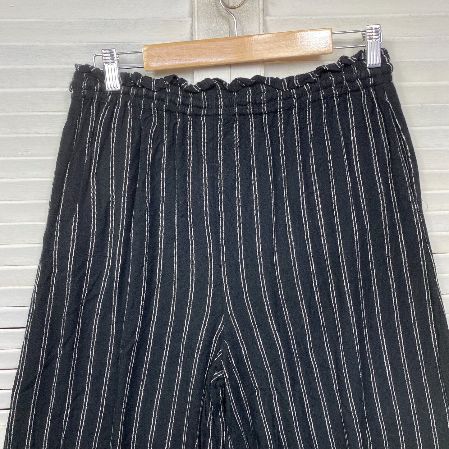 Anko Cropped Pants Size 14 Plus Black Striped Pockets Wide Leg Viscose