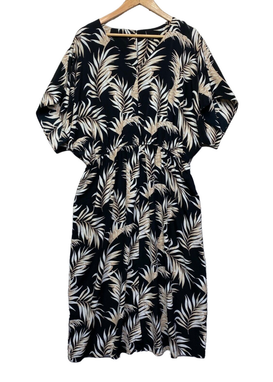 Belle Curve Dress Size 16 Plus Black Floral Leaf Print Short Sleeve Shift