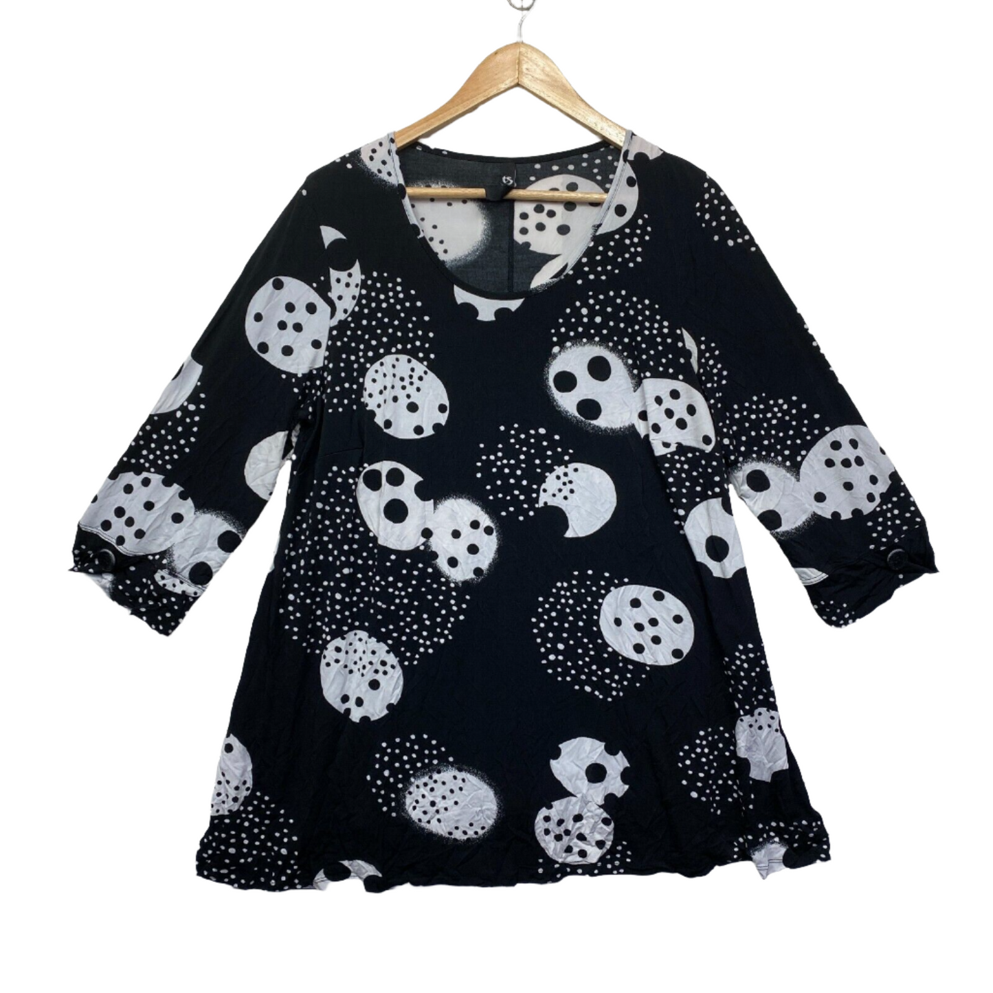 Taking Shape Top Size 14 Plus Black White Dots Tunic Long Sleeve