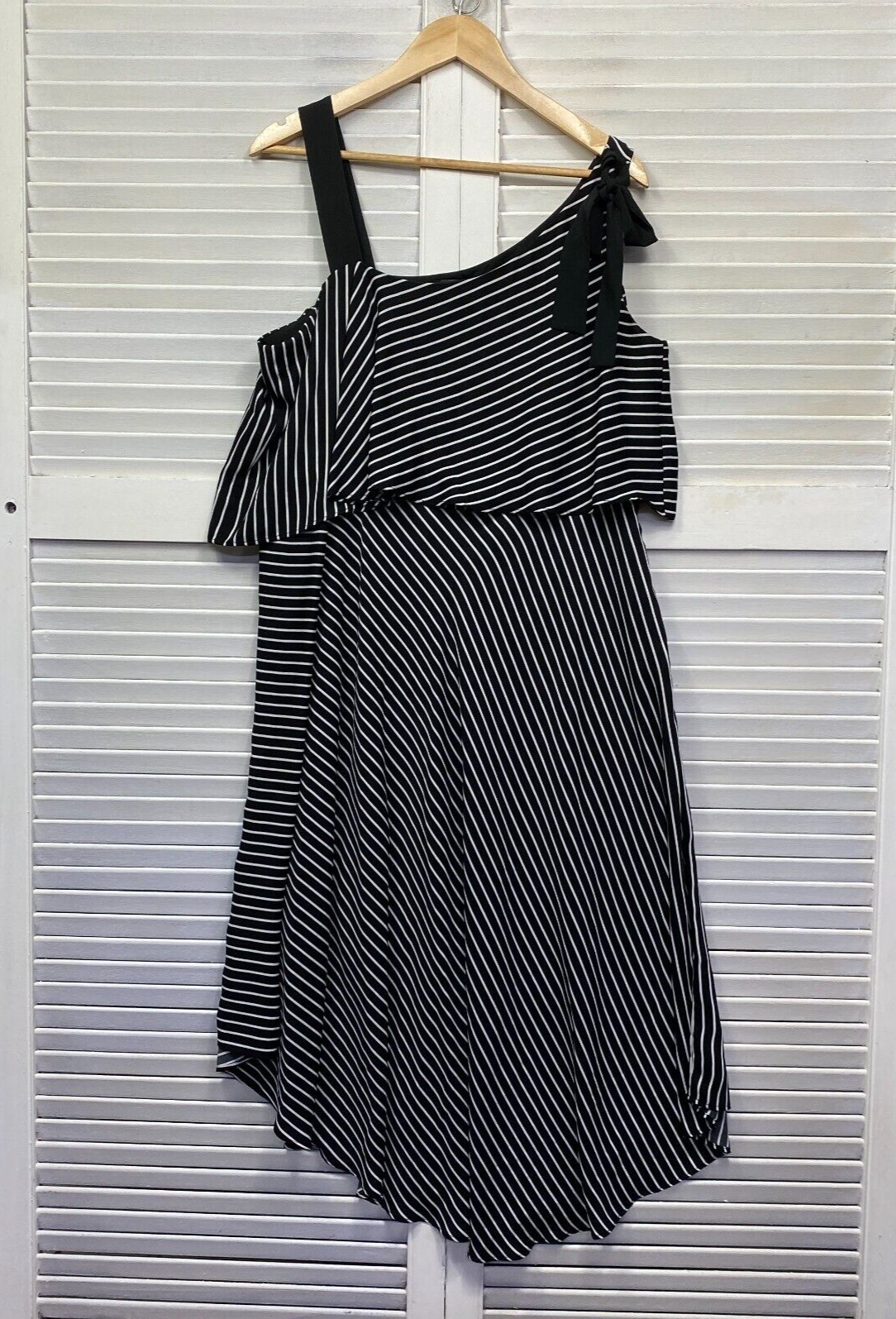 Autograph Dress Size 14 Plus Black White Striped Sleeveless Midi Length Preloved