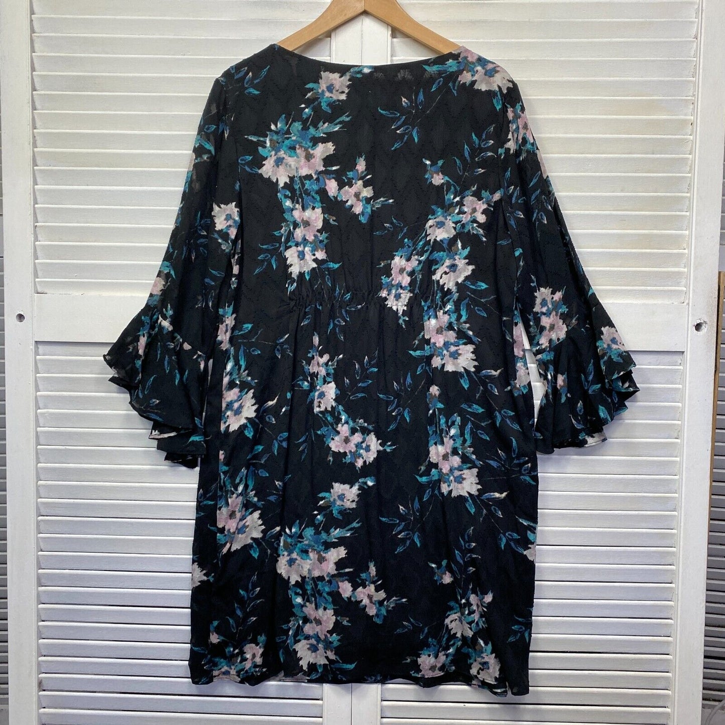 Katies Dress Size 14 Black Floral Long Bell Sleeve Lined