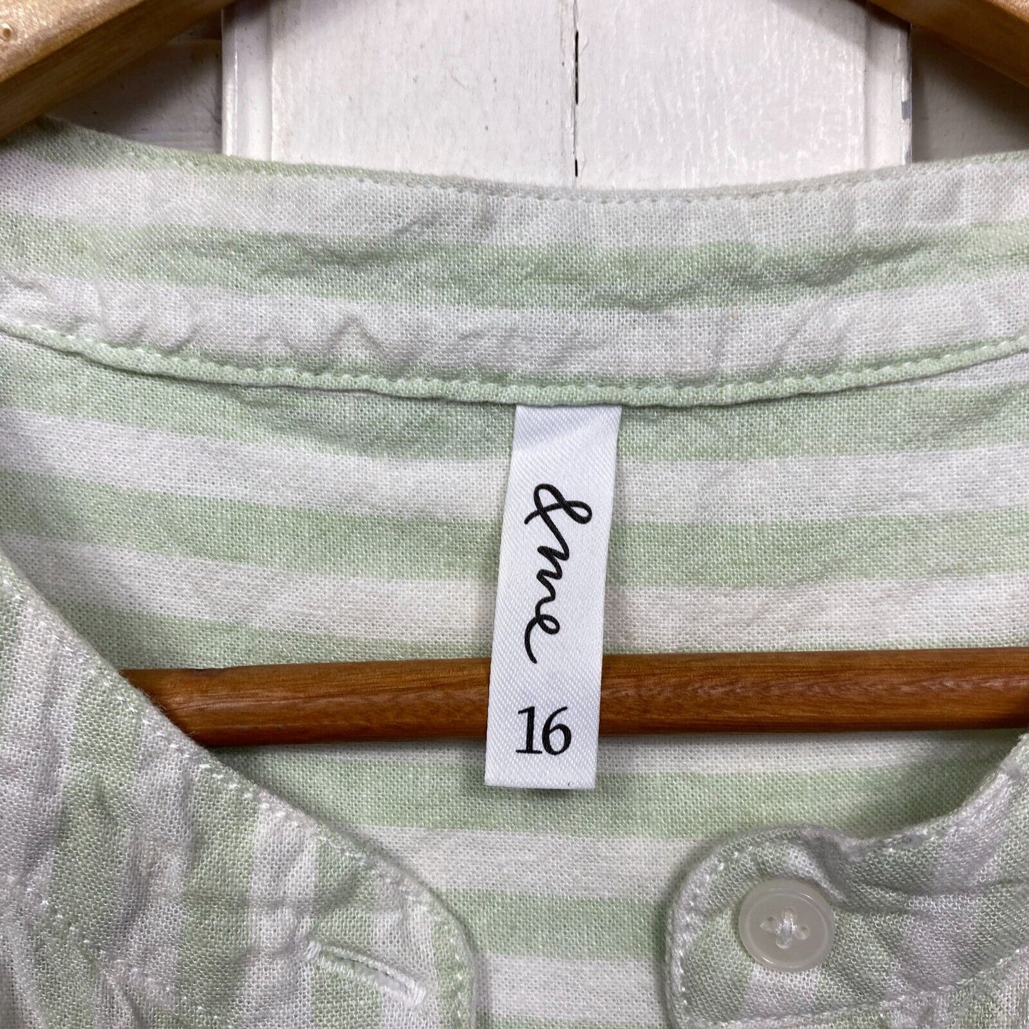 & Me Top Size 16 Plus Green White Striped Linen Blend Sleeveless Preloved