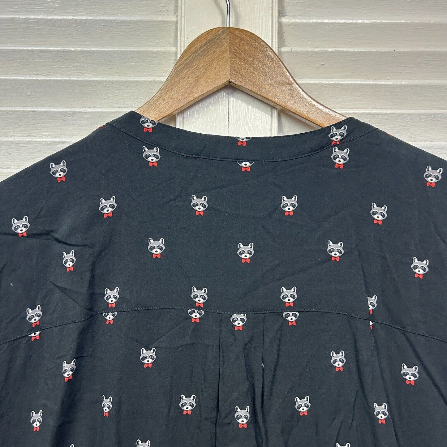 Torrid Top Size 24 26 Plus (3) Black Short Sleeve Raccoon